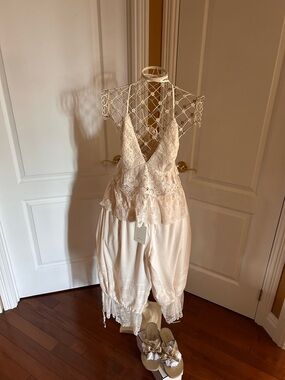 Spell Cream Lace Pants size XL new with tags